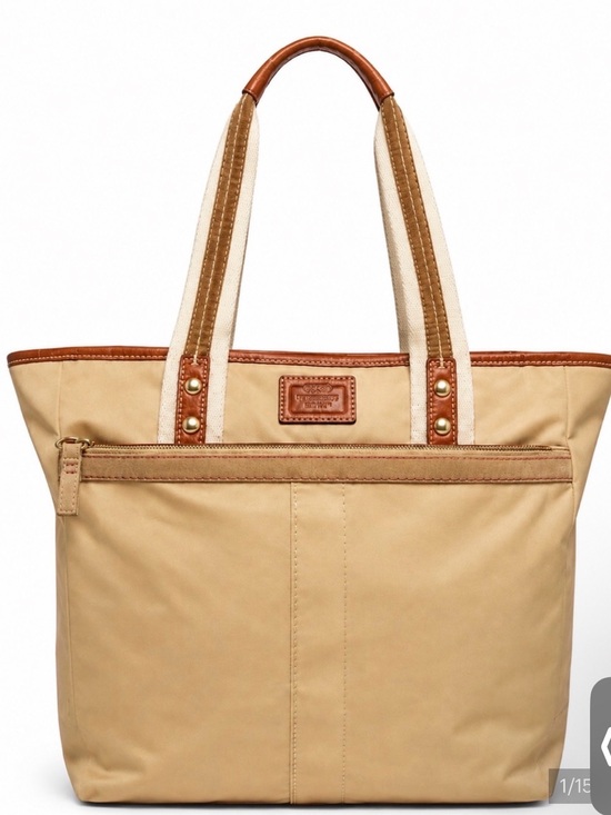 Coach Handbags - Coach vintage  Hamptons Weekend Nylon Tote Bag( 2005 )